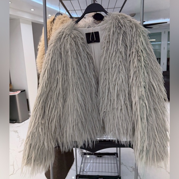 ZW collection faux fur coat - Picture 3 of 16